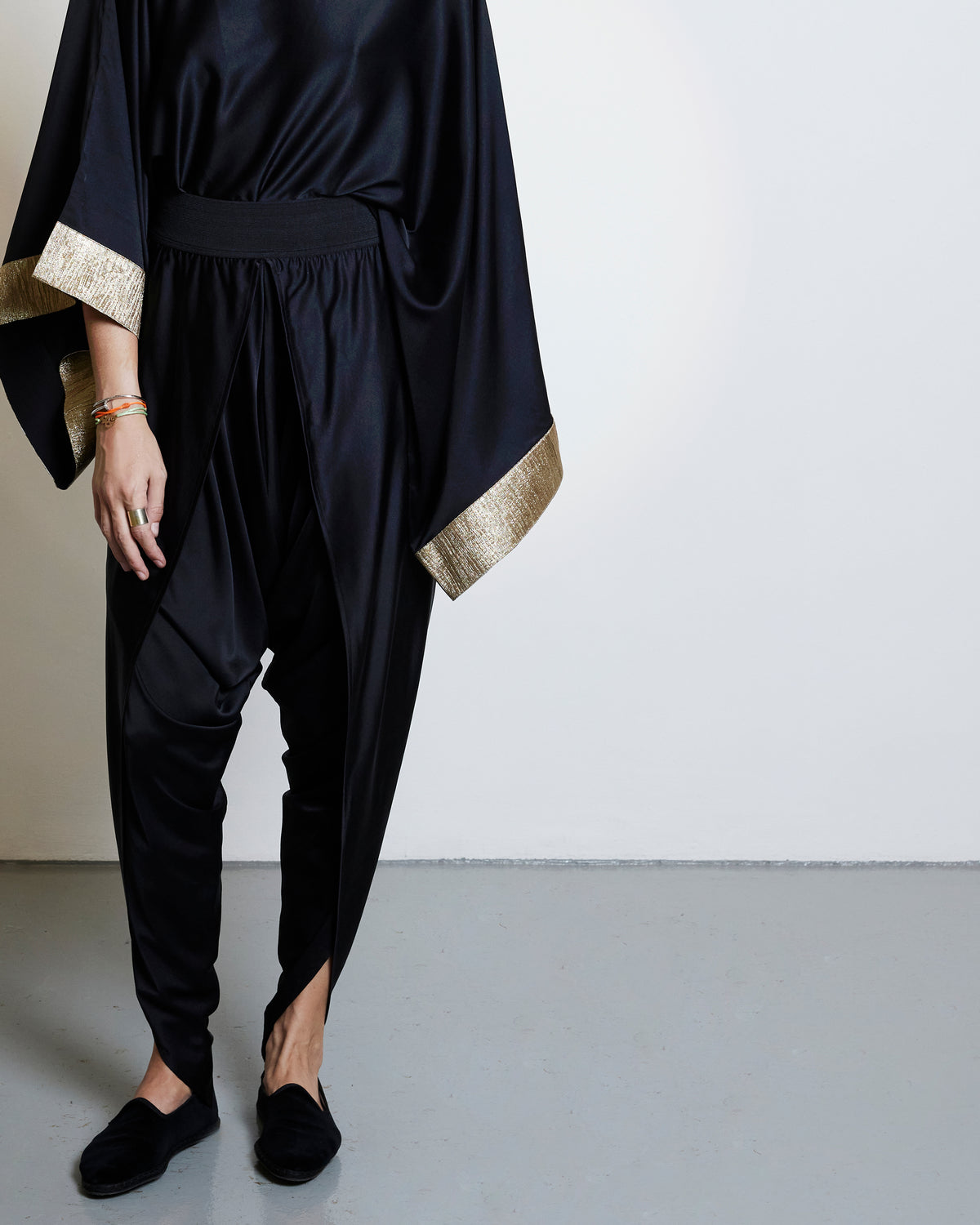Silk Draped Pants - Black
